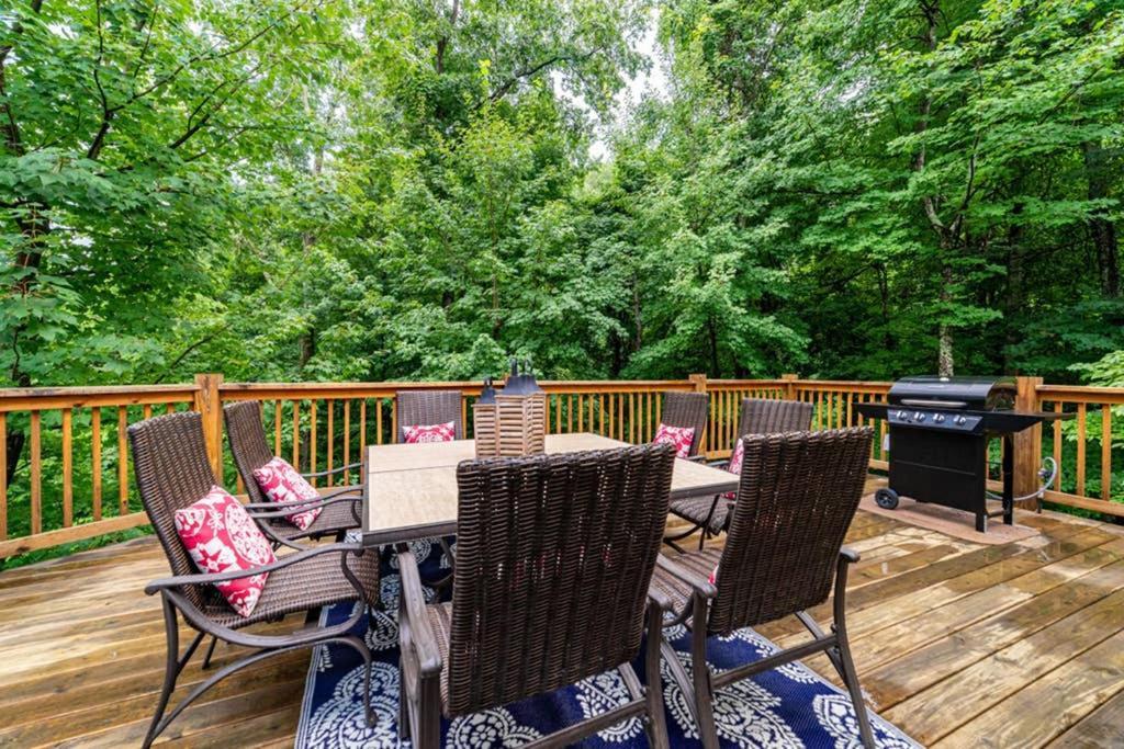Villa A Smoky Mountains Retreat - Chalet De Montagne Gatlinburg Exterior foto